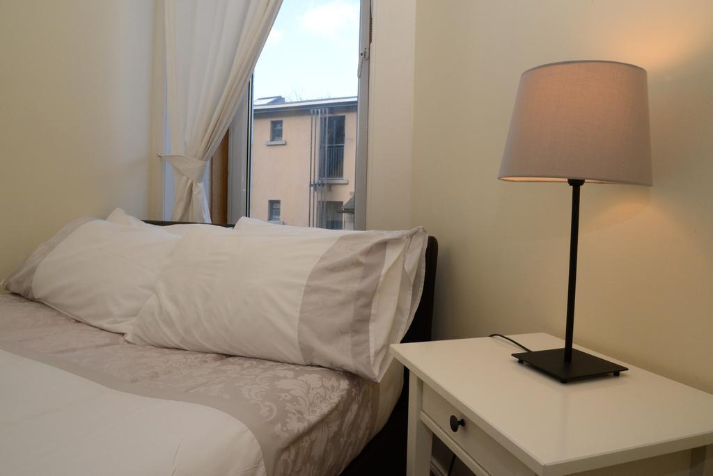 Pitt Street Apartment Beautiful Spacious Apartment Free Parking And Free Sanitizer Единбург Екстериор снимка